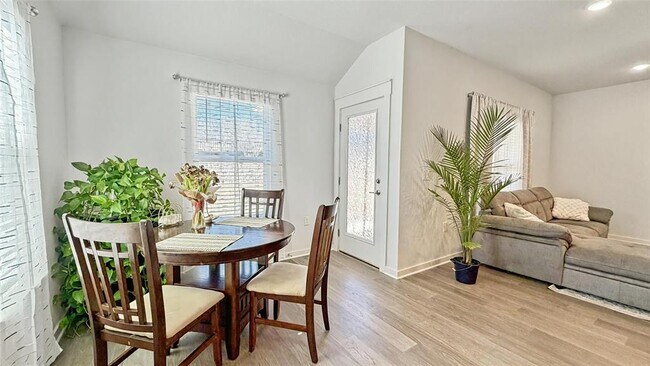 Photo - 7608 Purple Drop Bnd