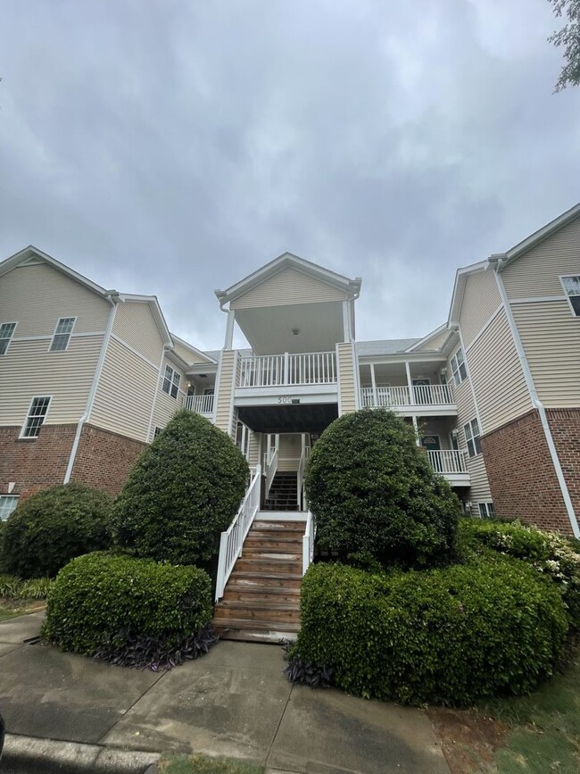 3 Bedroom 2 Bathroom Condo! - 3 Bedroom 2 Bathroom Condo!