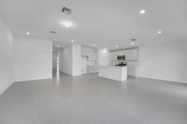 Photo - 6394 Windwood Wy