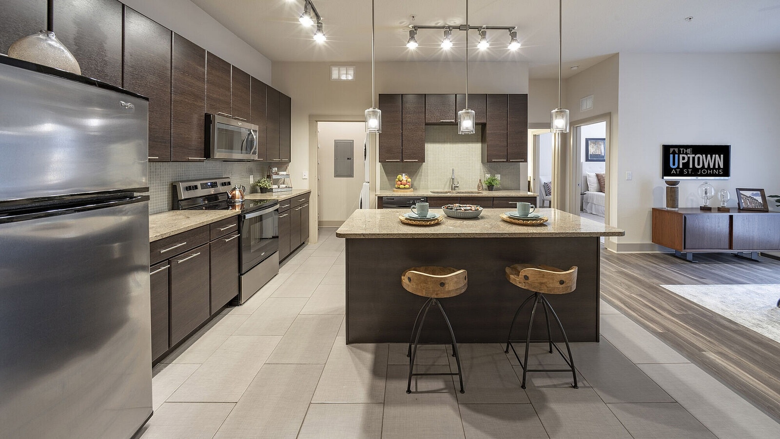 BuildingPhoto (5) - Uptown at St. John's