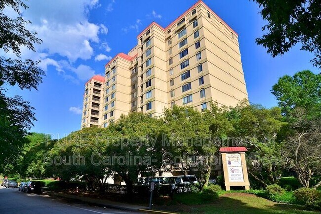 Photo - 1600 Park Cir
