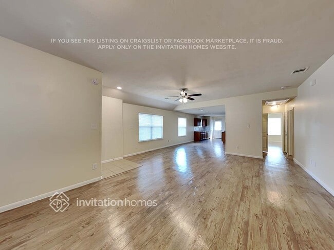 Photo - 19143 Canaras Ct