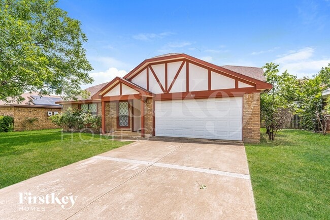 Photo - 3305 Country Creek Ln