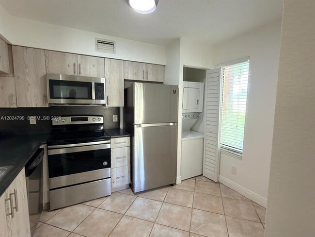 Photo - 1025 Coral Club Dr Unidad 1025 Coral Club Dr