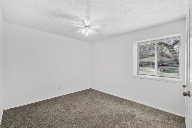 Photo - 15226 Flamingo Park