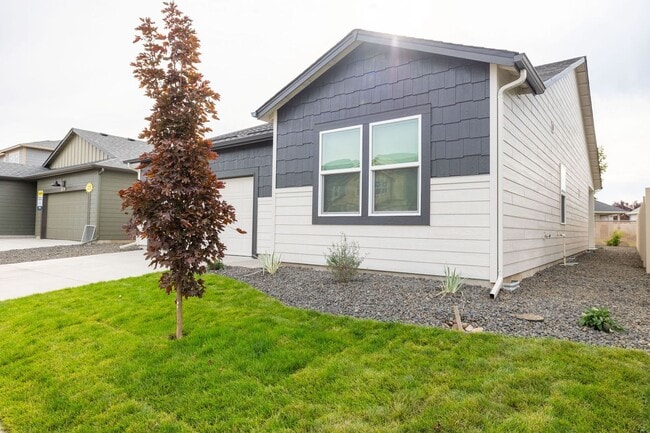 Photo - Modern One-Level Rancher South Spokane Valley Community - Elk Meadow Estate