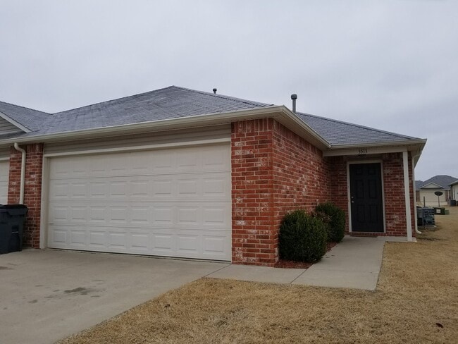 Photo - 3515-3515 E Hudson St