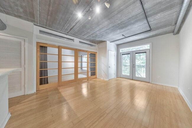 Photo - 800 Peachtree St NE Unidad 1426 Rental