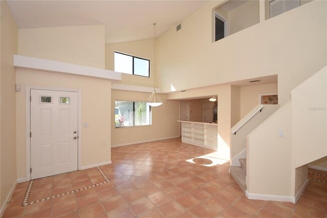 Photo - 74 Lake Forest Pl