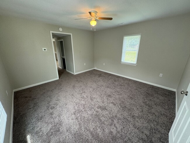 Photo - 6412 Brown St