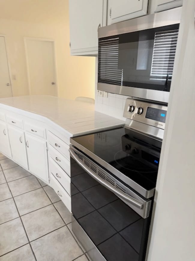 Photo - Single Story South HB home
