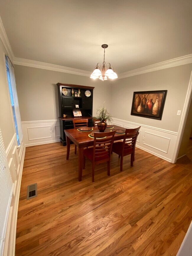 Photo - 3209 Ivory Trail