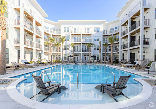 Building Photo - Avalon at James Island Rental