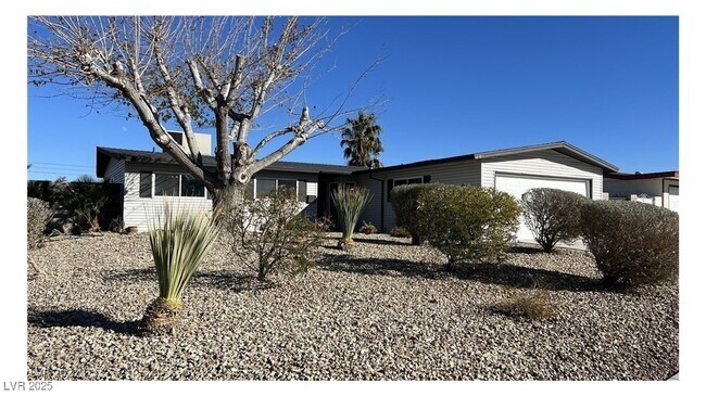 Building Photo - 201 Nunca St Rental