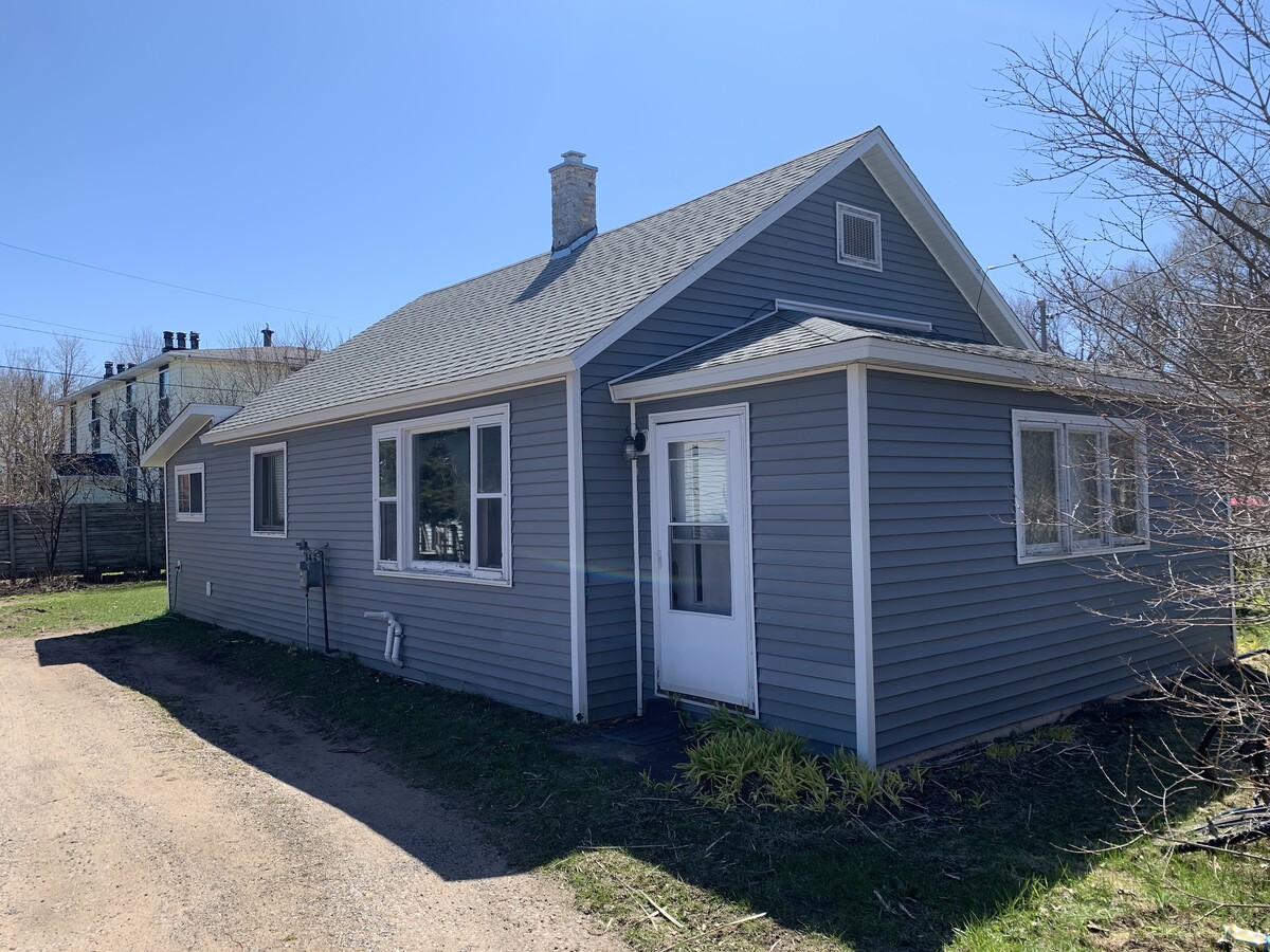 Photo - 513 Hawley St