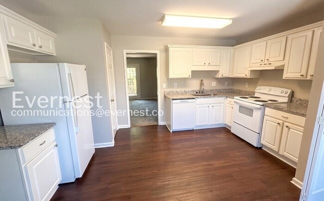 Photo - 128 Rocky Ridge Dr