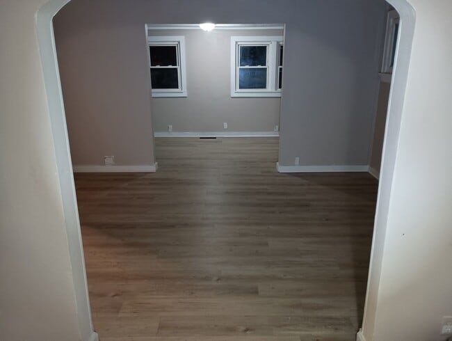 Photo - Charming 3-Bedroom Home – Spacious & Updated