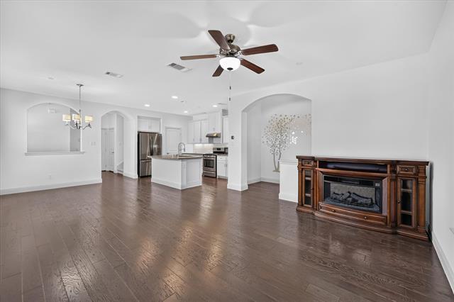 3001 Decker Dr