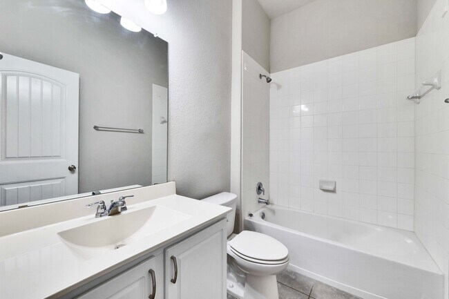 Photo - 18312 Bassano Ave
