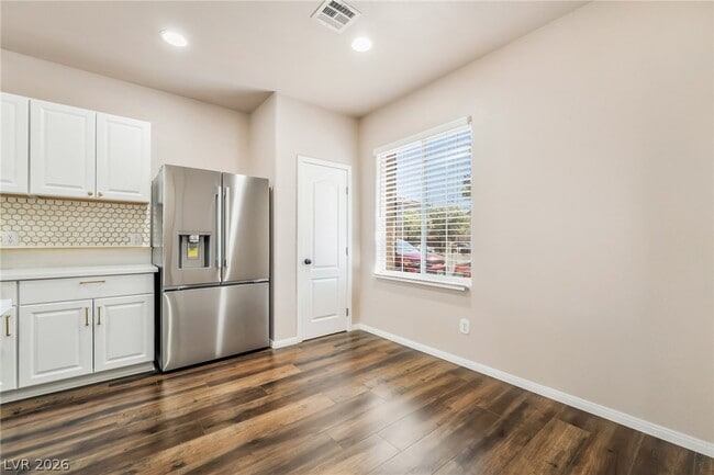 Photo - 10471 Masons Creek St
