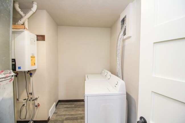 Photo - 600-620 W Samantha St Condo Unit 620-1 Samantha St