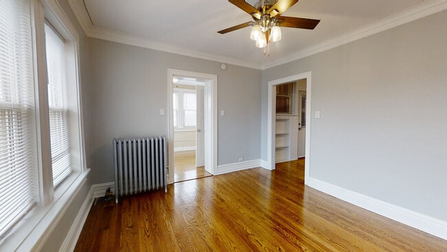 Photo - 309 Harrison St