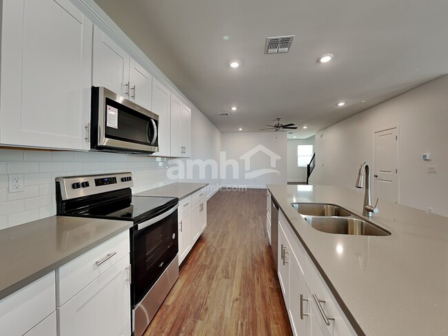 Photo - 6060 W Paseo Hilario