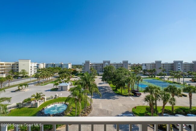 Building Photo - 601 Shorewood Dr Unit G505