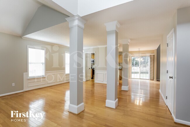 Photo - 314 Winward Pointe Dr