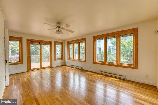 Photo - 2305 Macdonough Rd