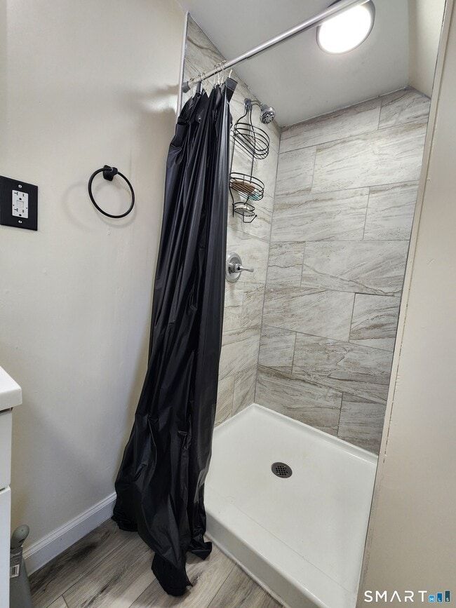 Photo - 16-18-18 Heath St Unit 3