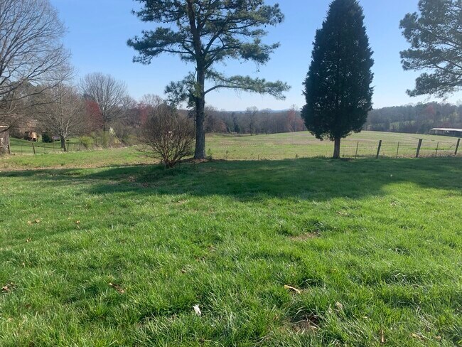 Photo - 630 Eufola Rd