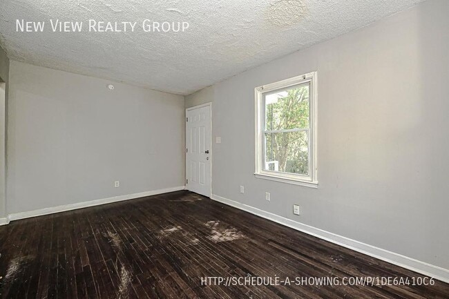 Photo - 1900 Lasalle St Unit 2