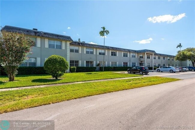 Photo - 1560 McKinley St Condominio Unidad 110W