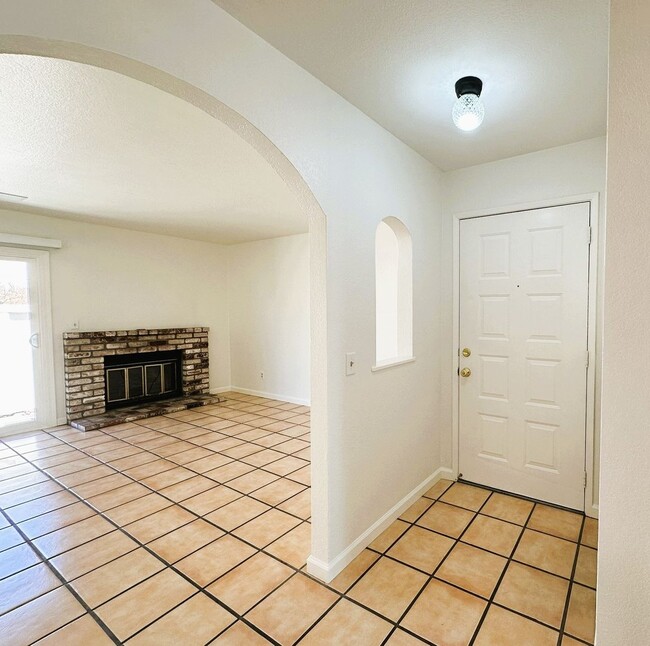 Photo - 140 Park Pl Dr