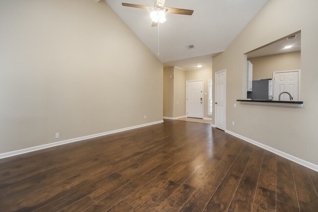 3131 Ciderwood Dr