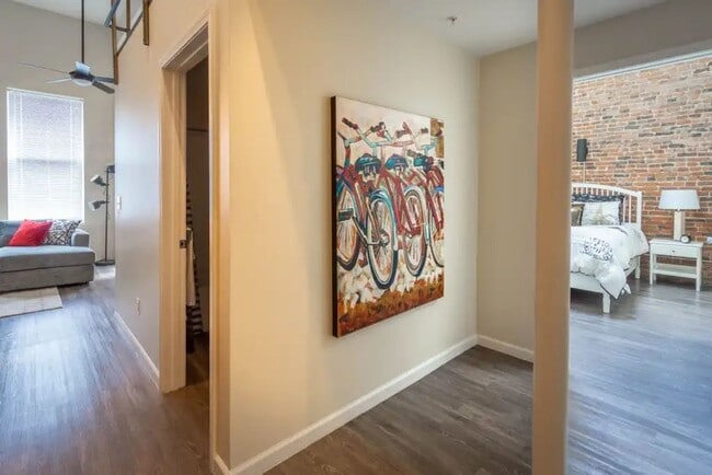 Photo - 108 W 6th St Unit A