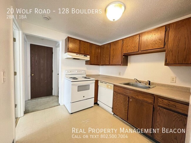 Building Photo - 20 Wolf Rd