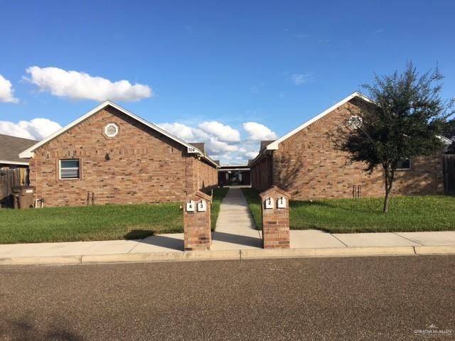 Building Photo - 704 S Dfw Dr Rental