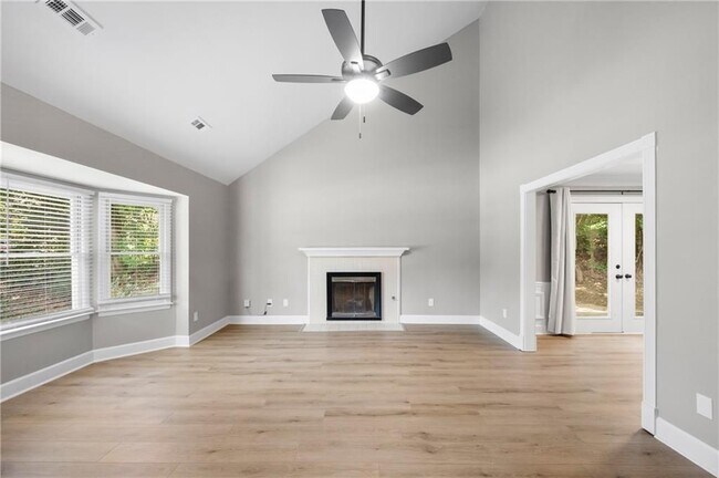 1393 Poplar Pointe