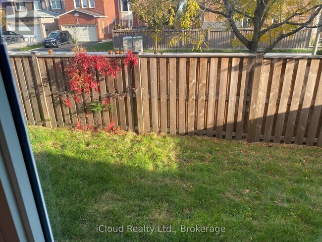 Photo - 6419 Longspur Rd