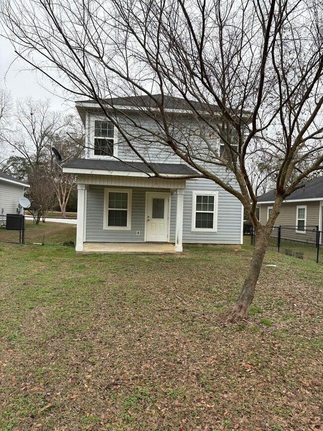 Photo - 2324 Middleton Rd