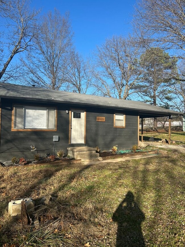 Photo - 4024 E Wagon Wheel Rd Unit 3335 School Ave