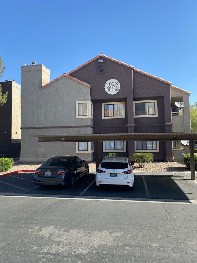 Building Photo - 5028 S Rainbow Blvd