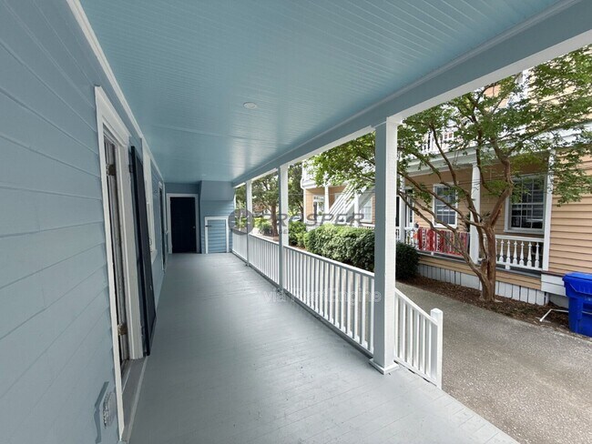 Photo - 250 Rutledge Ave