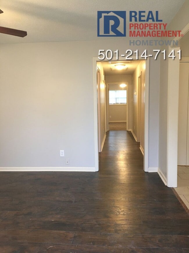 807 S Main St