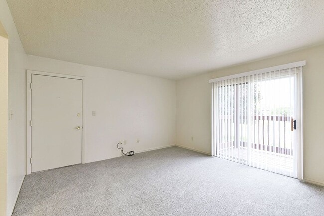 Photo - Old Monterey Apartments