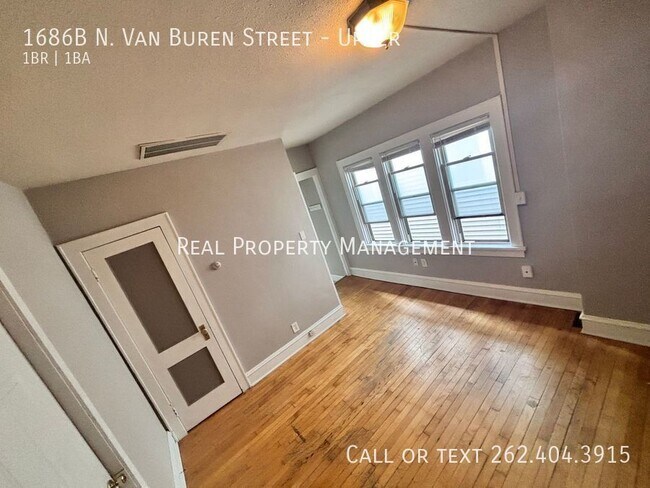 Photo - 1686 N Van Buren St Unidad Upper