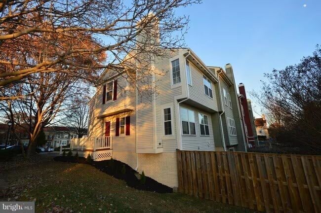 Building Photo - 6629 Medinah Ln Rental