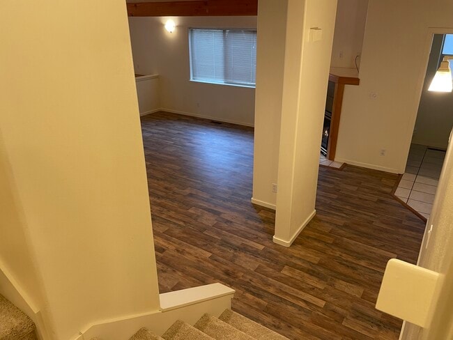 Photo - 1755 NE Lotus Dr